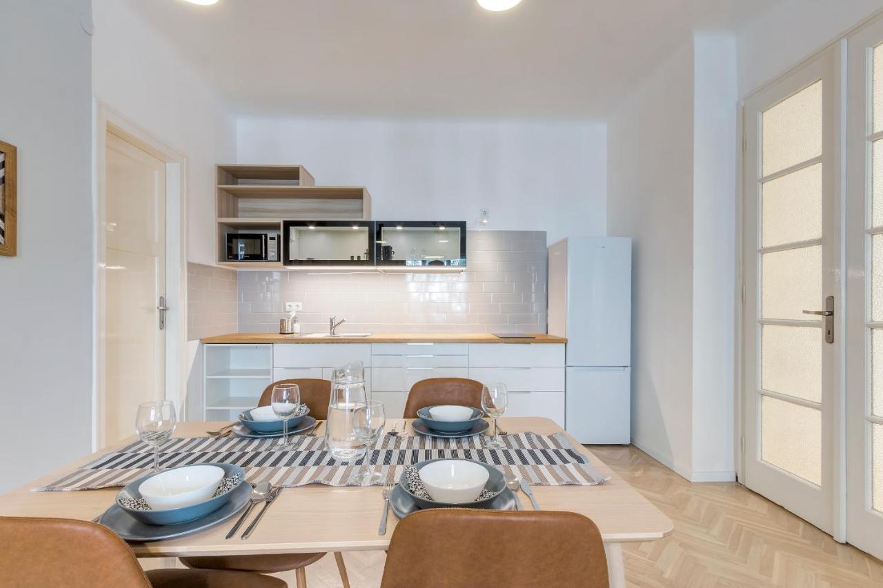 Galya Apartment ブダペスト エクステリア 写真
